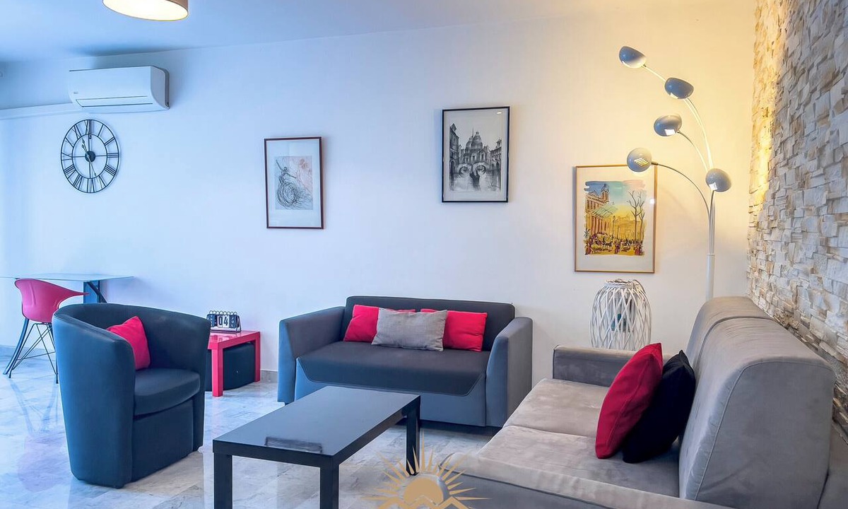 Riou - Petit Juas - Av de Grasse Apartment | LE SURCOUF AirCo Appartement by 4 By SUNSET