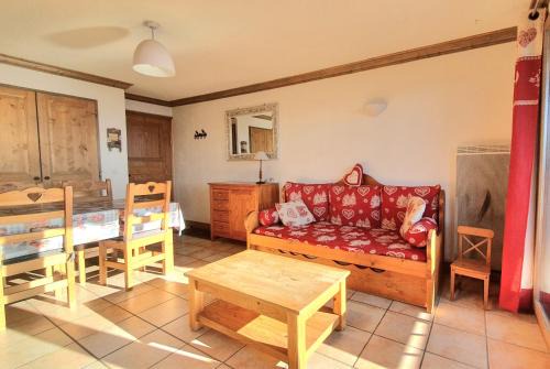 Prapoutel Apartment | les 7 laux immobilier chalet A