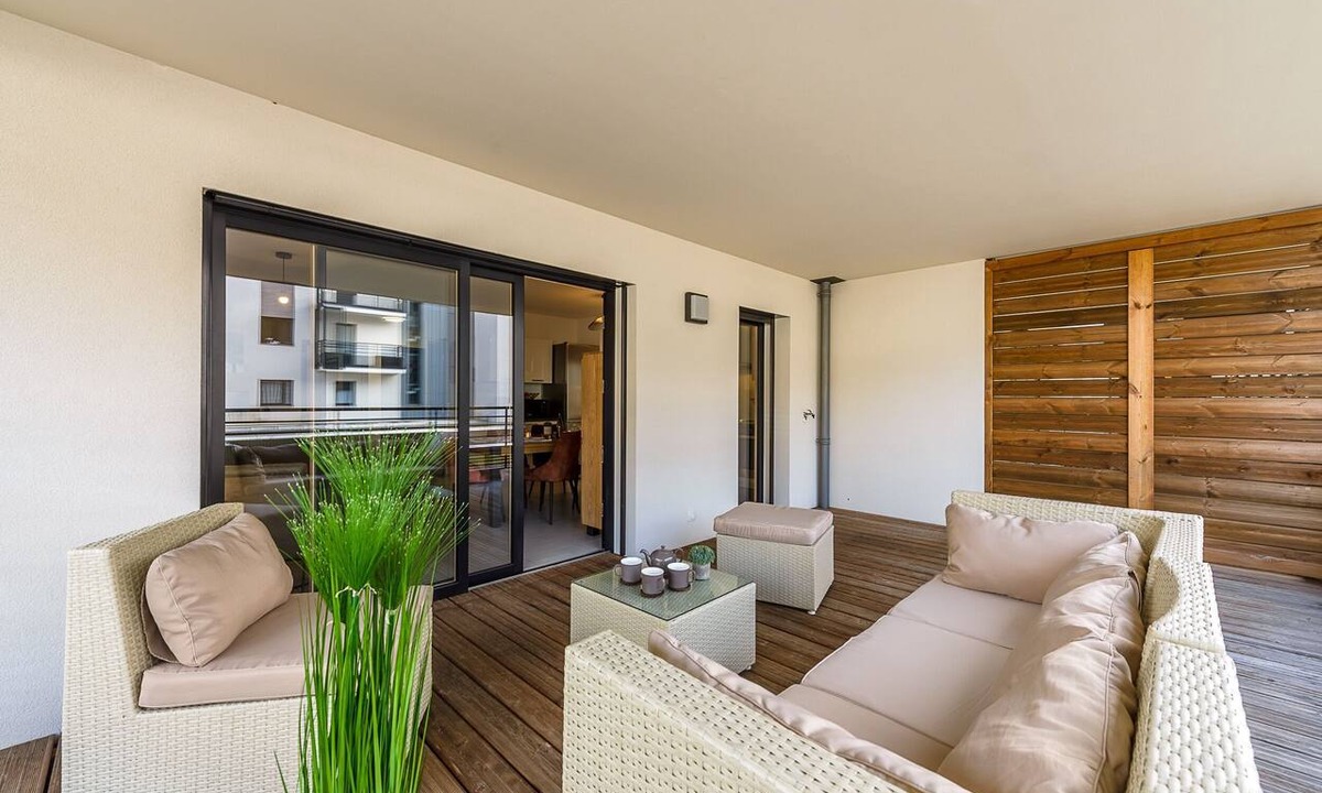 Saint-Jorioz Apartment | Les Balcons de la Suite - coeur de village, terrasse