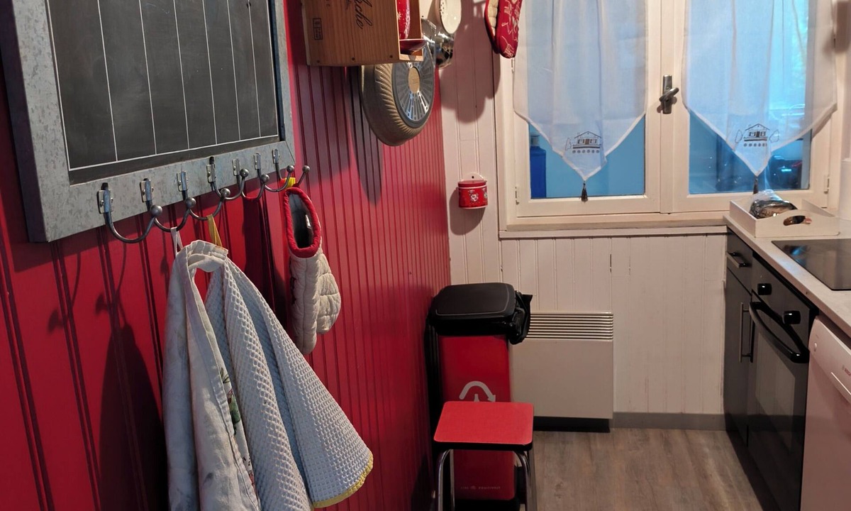 Saint-Mamet Apartment | Les Hauts de Saint Mamet: On the Road to Spain!