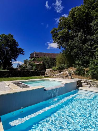 Lunan House | Les Jardins de la Contie