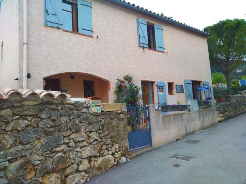 Duilhac-sous-Peyrepertuse House | Les lavandes