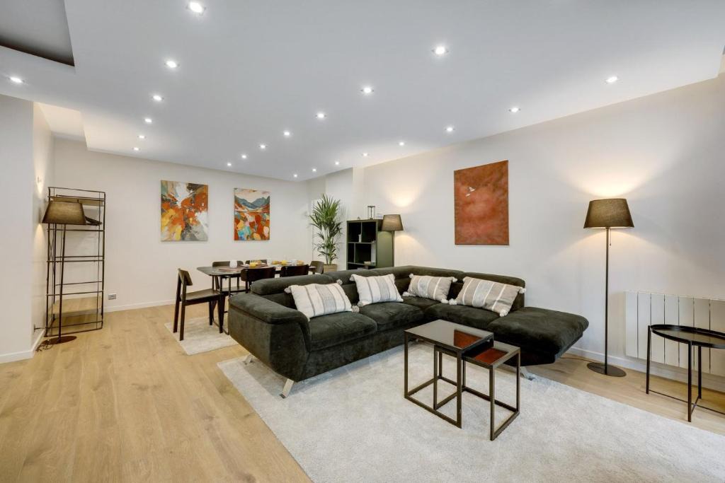 Les Lilas Apartment | Les Lilas Mon Amour!