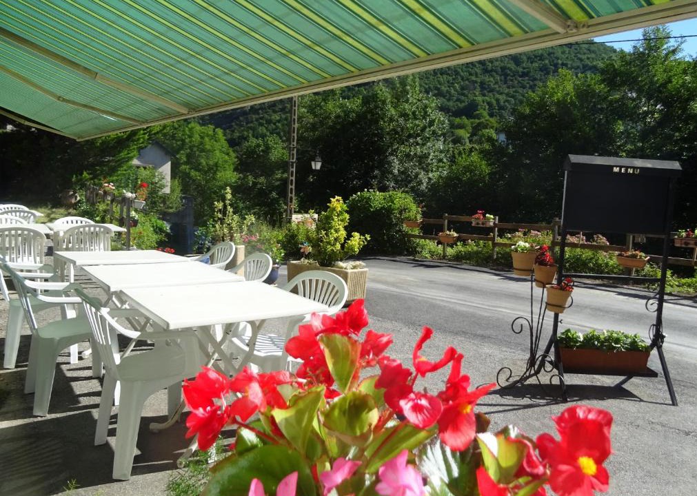 Brusque Hotel | Les rocks