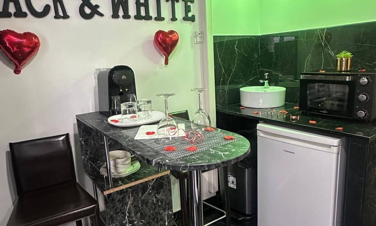 Republique - Tolstoi Apartment | Love, Love, 23, Spa Blak and White