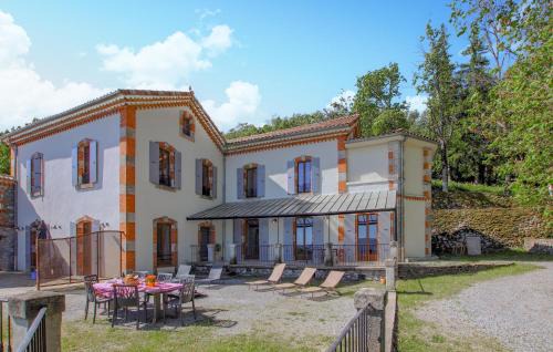 Privas House | Lovely Home In Privas With Sauna