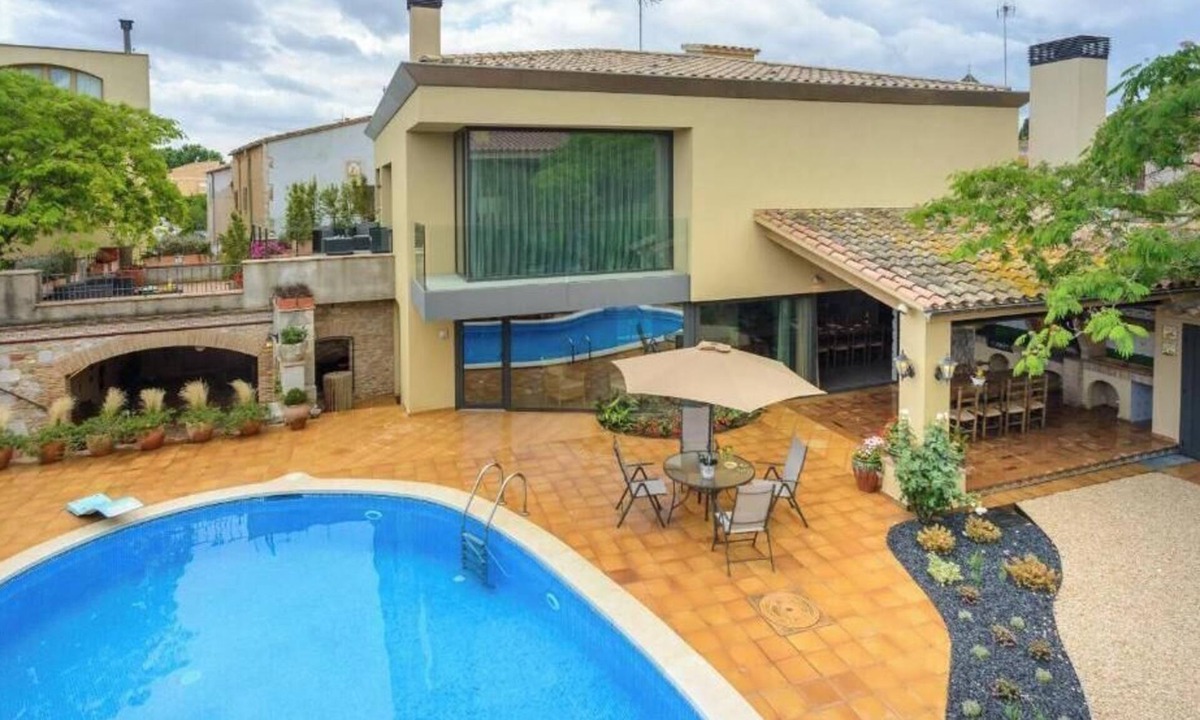 Vilabertran House | Luxury house Alt Empordà - Serena Stays