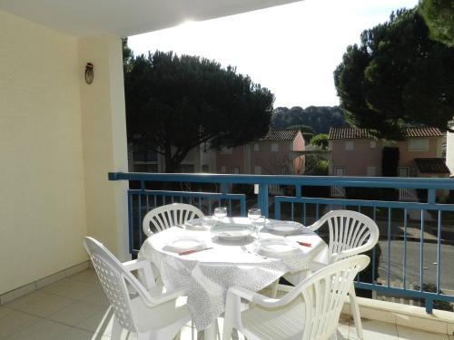 Le Lavandou Apartment | LV070-252 Appartement 2 pièces Cabine 5 couchages LE LAVANDOU