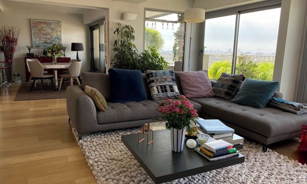 Quartier de la Folie-Mericourt Apartment | Magnificent Penthouse panaramic view of Paris