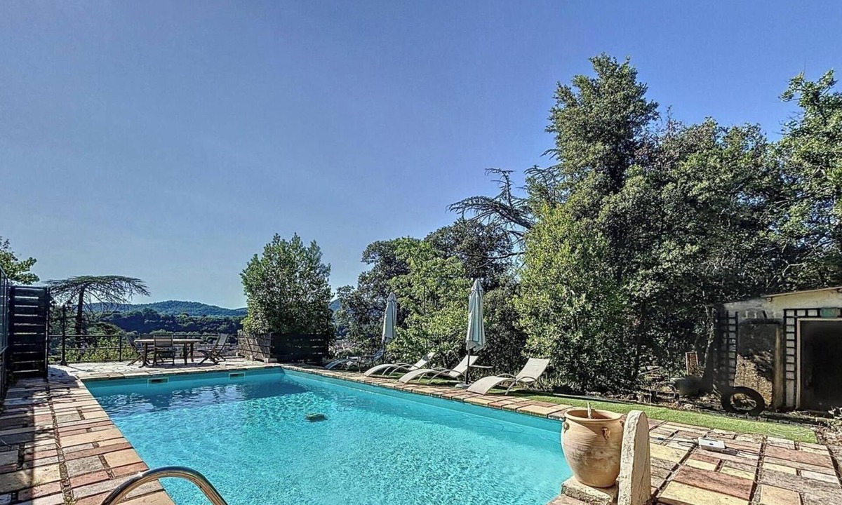 Bedarieux Villa | Magnificent villa with breathtaking views, swimming pool, Jacuzzi 35min from the beaches.