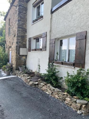 Requista House | Maison belle vue