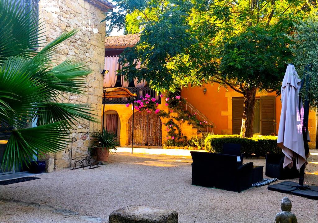 Ledenon House | Maison d'hôte Mas de Castille entre Uzès et le pont du Gard