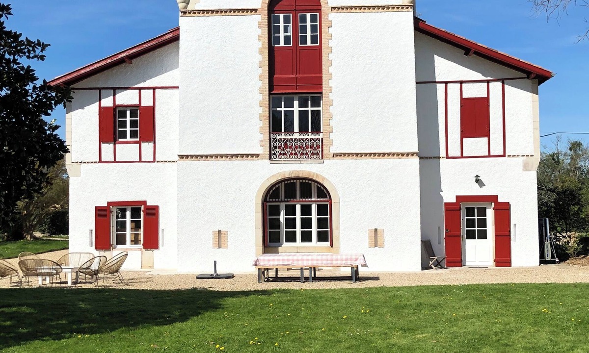 Saint-Barthelemy Villa | Maison de Campagne aux Portes du Pays Basque