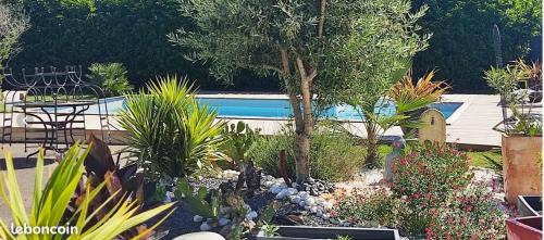 Seyresse House | MAISON de VACANCES
