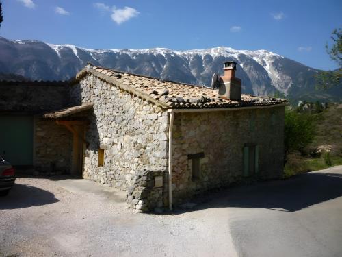 Brantes House | Maison La Joubarbe, 5 Personnes