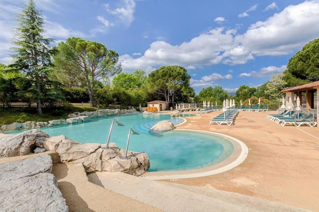 Rouret House | Maison Le Rouret
