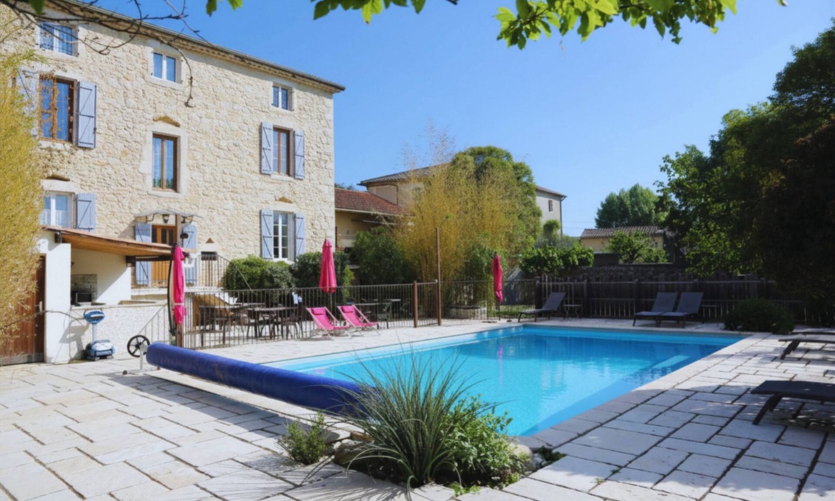 Vallon-Pont-d'Arc House | Mas Ardèche XIXe : Private swimming pool, 14 pers