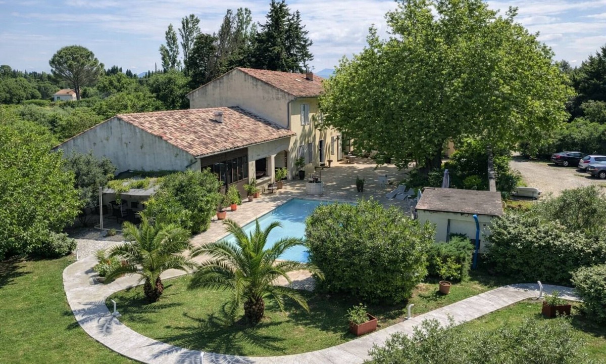 Sarrians House | Mas des Trois V - View Vignes & Ventoux - Gîte de Charme Premium 2 to 4 Adults