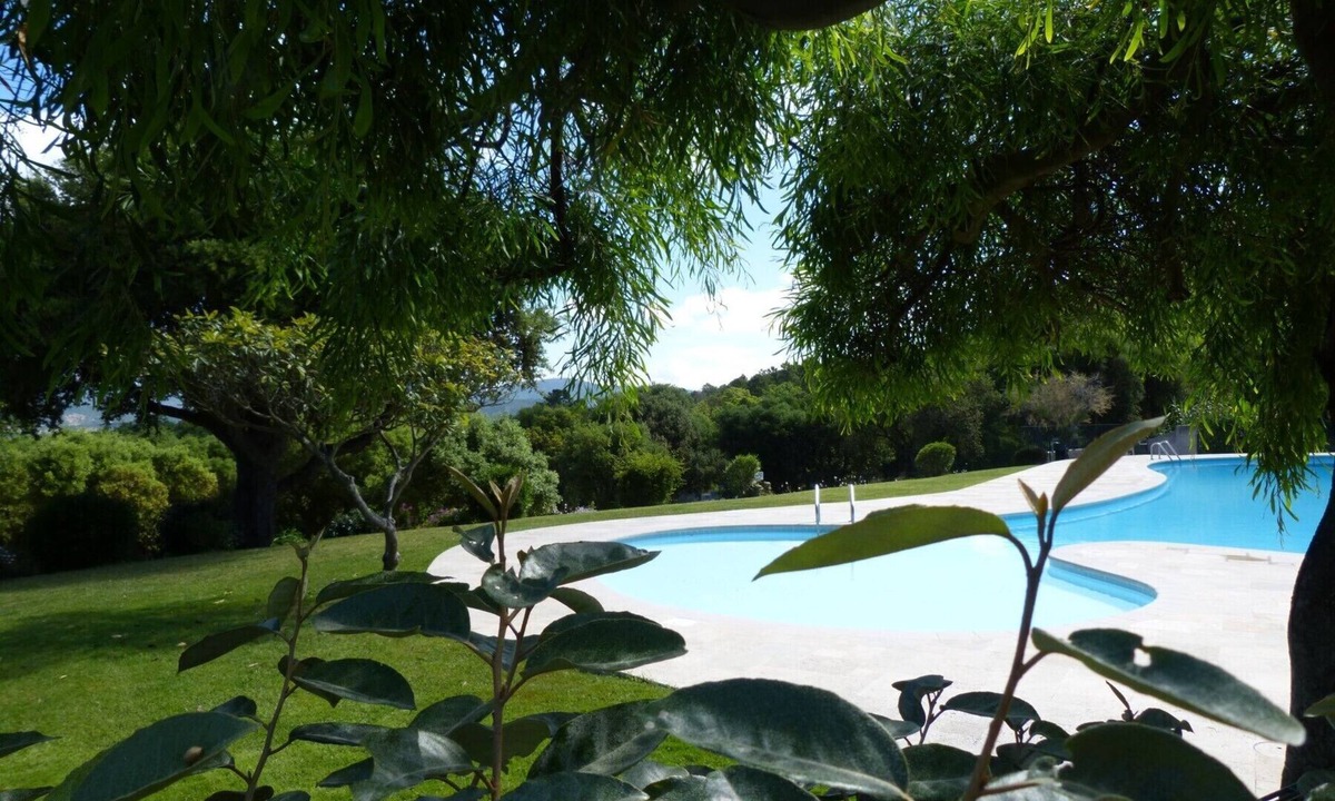 Plan-de-la-Tour House | MAZET CORIOLAN DANS RÉSIDENCE PRIVÉE AVEC PISCINE