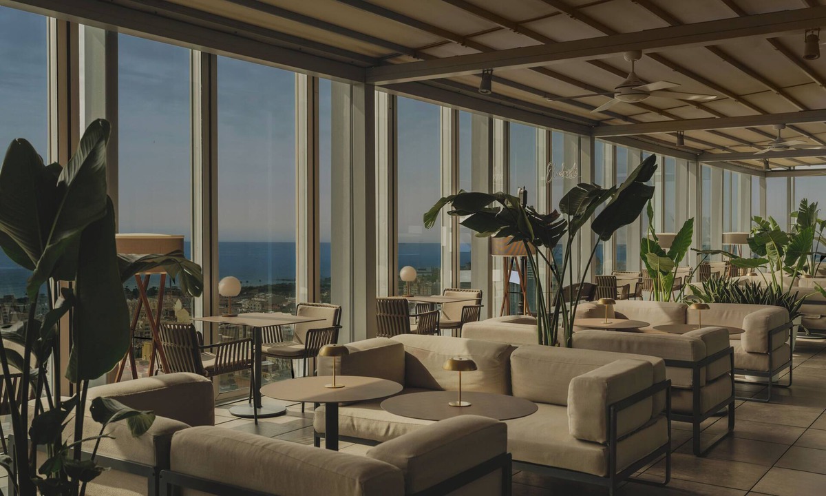 Poblenou Hotel | Melia Barcelona Sky