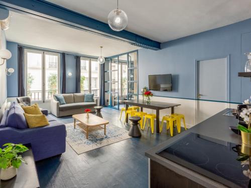Les Halles Apartment | Merveil - Luxury Suite - Marais - Saint Denis I