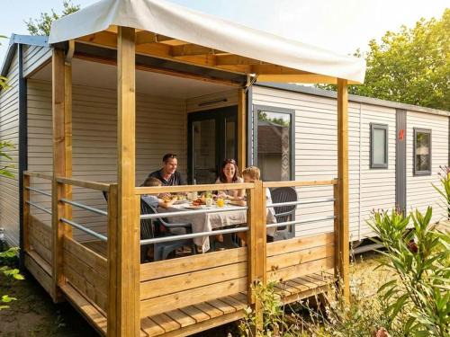 Saint-Gerons Other | Mobil home pour 6 personnes avec terrasse - API-1-52-1310