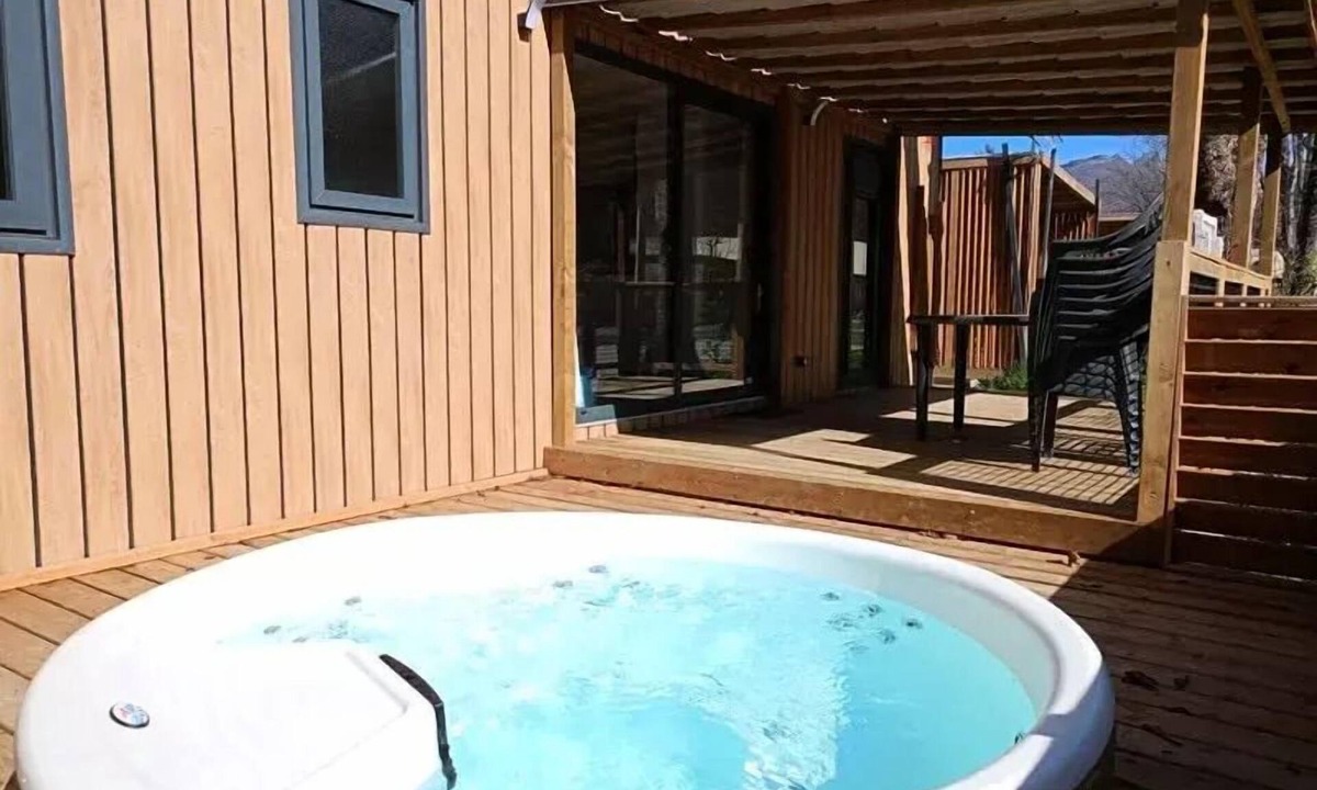Savignac-les-Ormeaux House | Mobil-home SPA Premium 40m² - 3 bedrooms - 2 bathrooms + Terrace + Reversible air conditioning + TV 6 persons