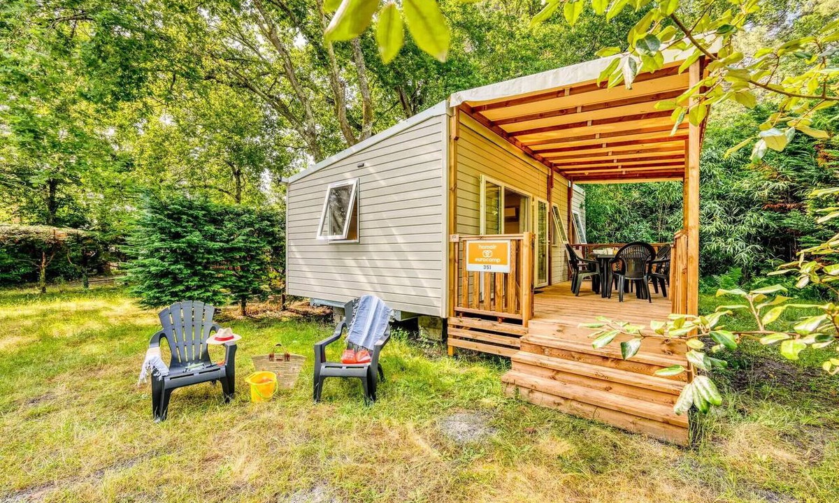 Clohars-Fouesnant House | Mobile Home | Comfort | 2 Bedrooms | 4–6 people | Raised Deck | A/C | TV