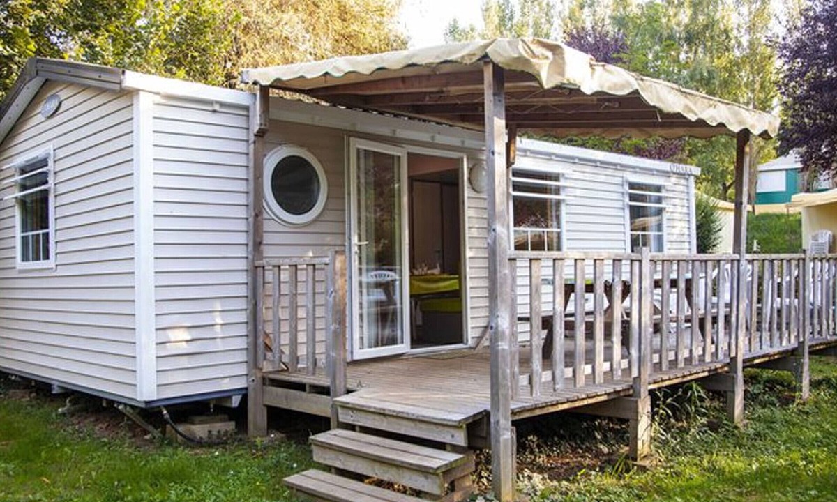 Naucelle House | Mobile home for 6 with Terrace in Naucelle