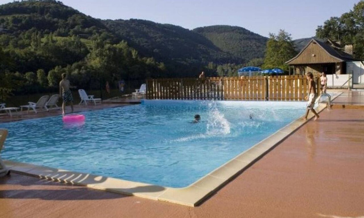 Laval-de-Cere House | Mobile home - pets welcome - 4 guests