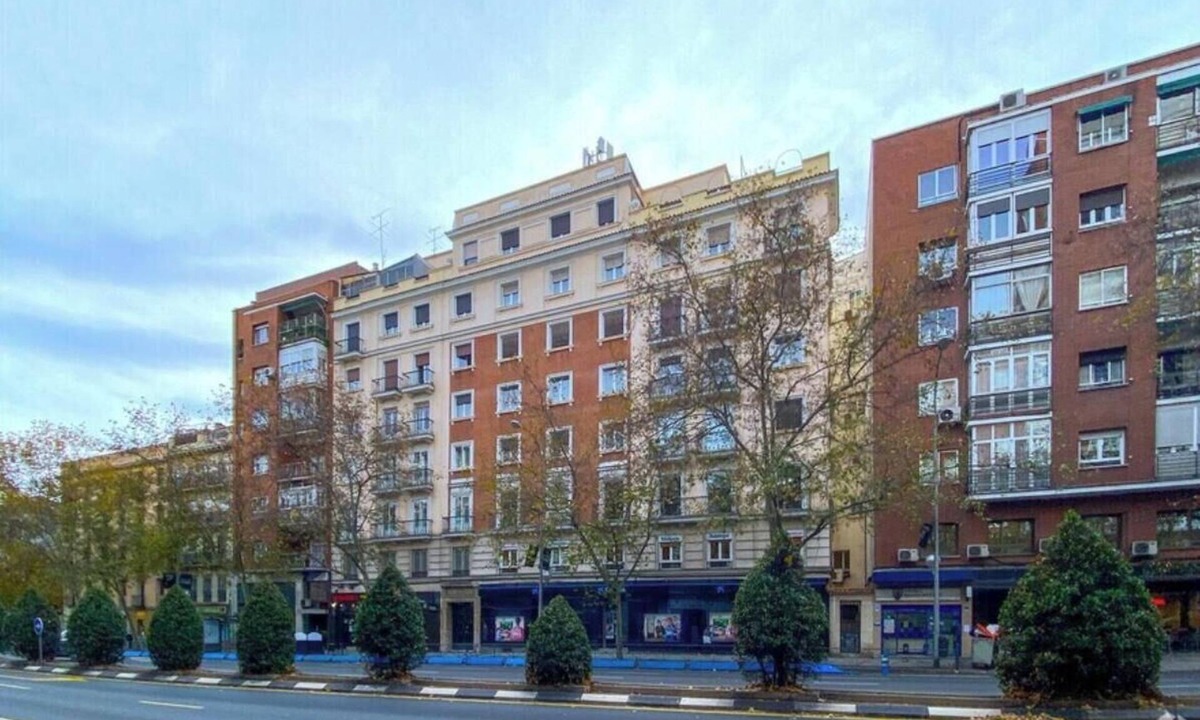 Guindalera Apartment | Modern & Bright 3-Bedroom Apartment in Exclusive Salamanca District
