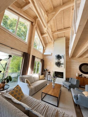 Divonne-les-Bains Ski Chalet | Modern chalet next to Geneva
