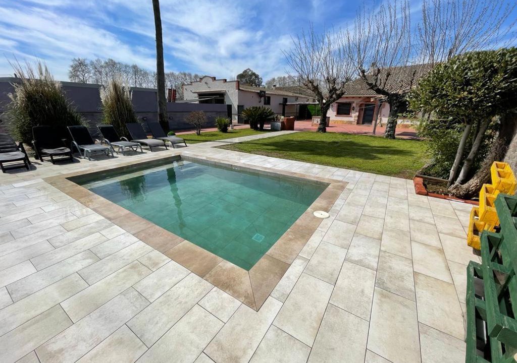 Santa Eulalia de Roncana Villa | Molí den burch