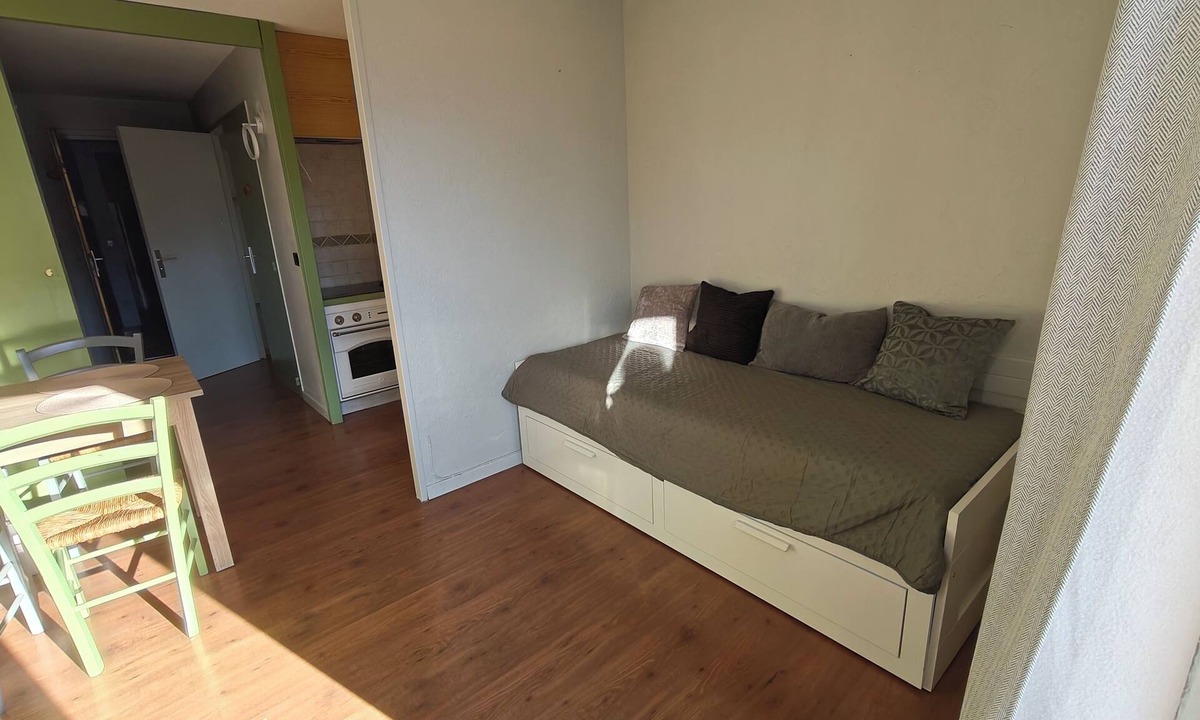 Mont-de-Lans Apartment | Mountain Retreat: Apartment Right by the Ski Lifts