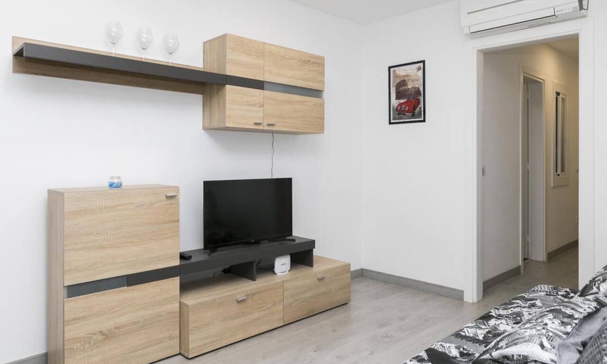 Collblanc y La Torrassa Apartment | Nice apartment CAMP NOU/FIRA CONGRESS BCN