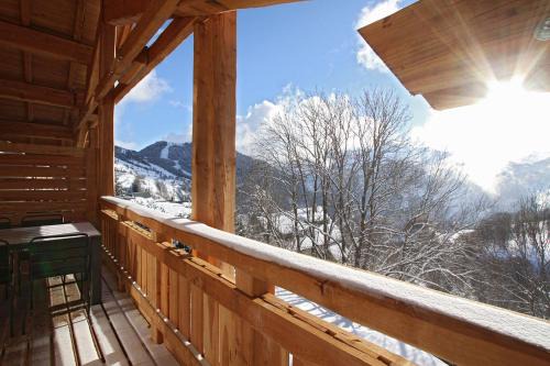 Huez-en-Oisans Ski Chalet | Odalys Chalet Nuance de gris