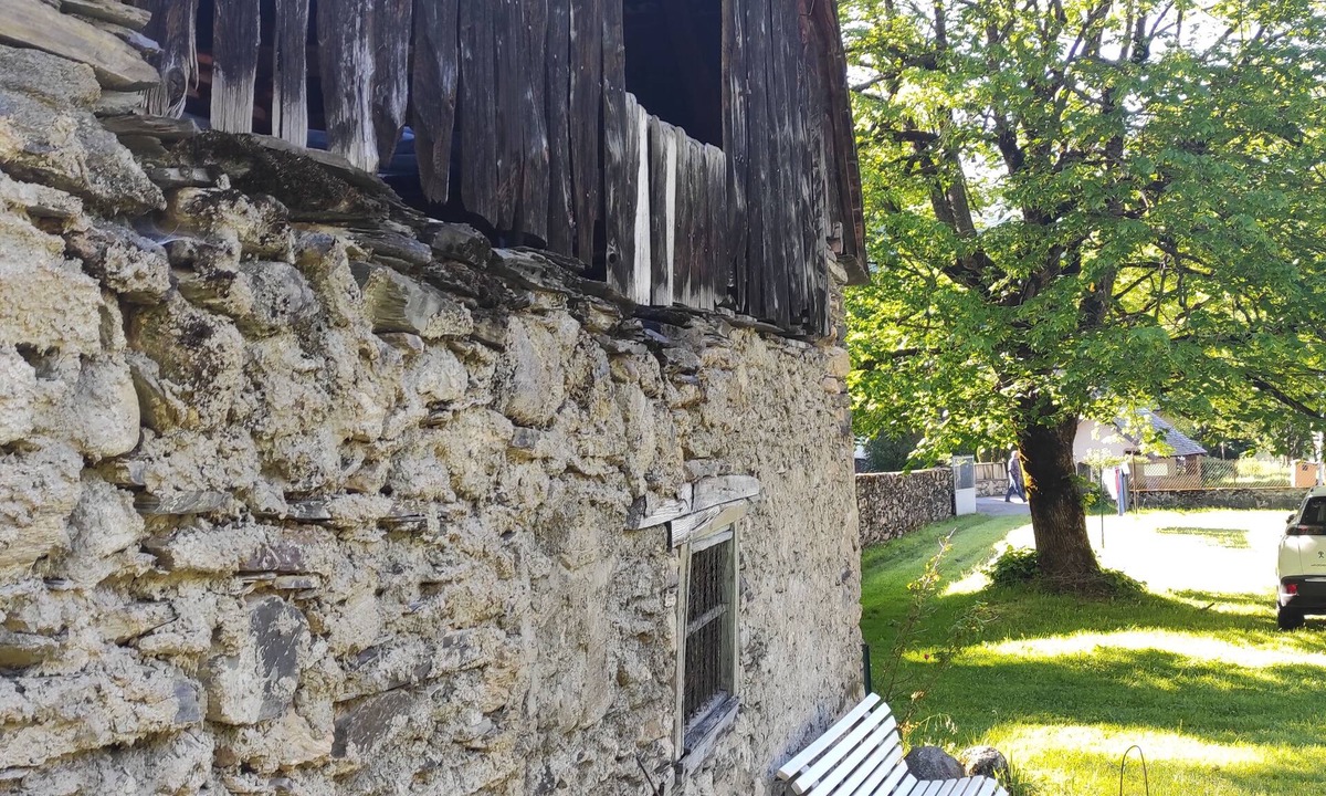 Peyragudes Other | Old farmhouse with fenced park for 8 people