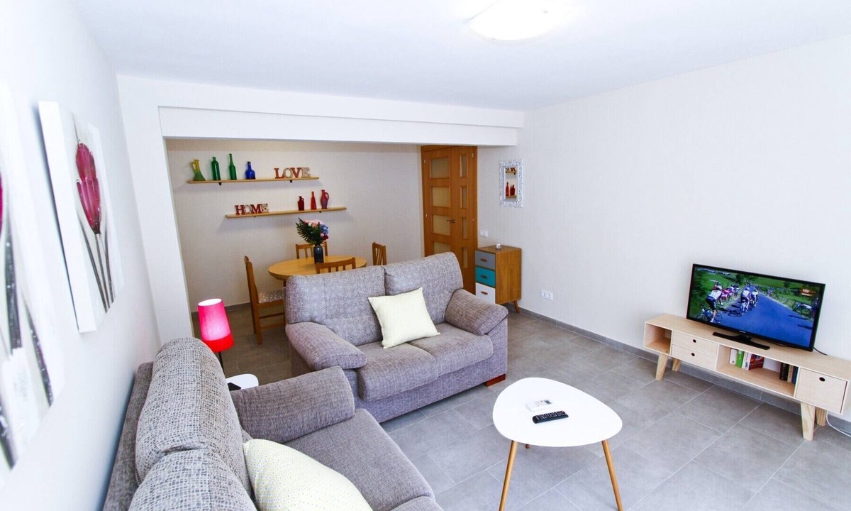 Salou City Centre Apartment | ONDINA Apartment - Beach 50m - PortAventura