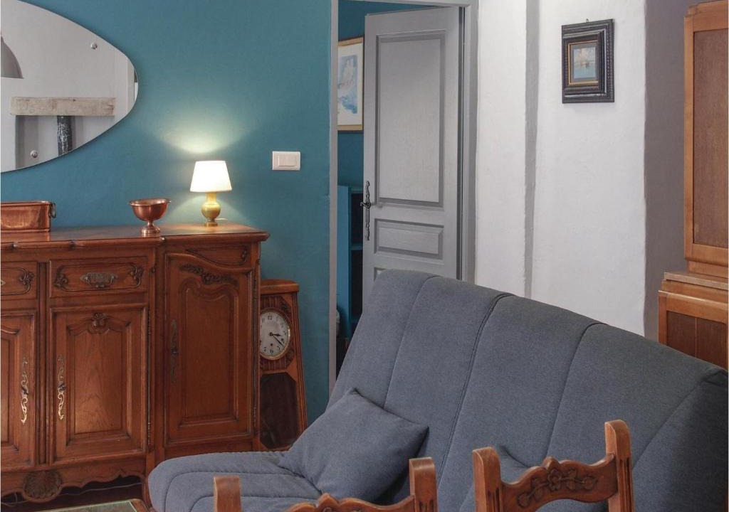 Barjac Apartment | One-Bedroom Apartment in Barjac