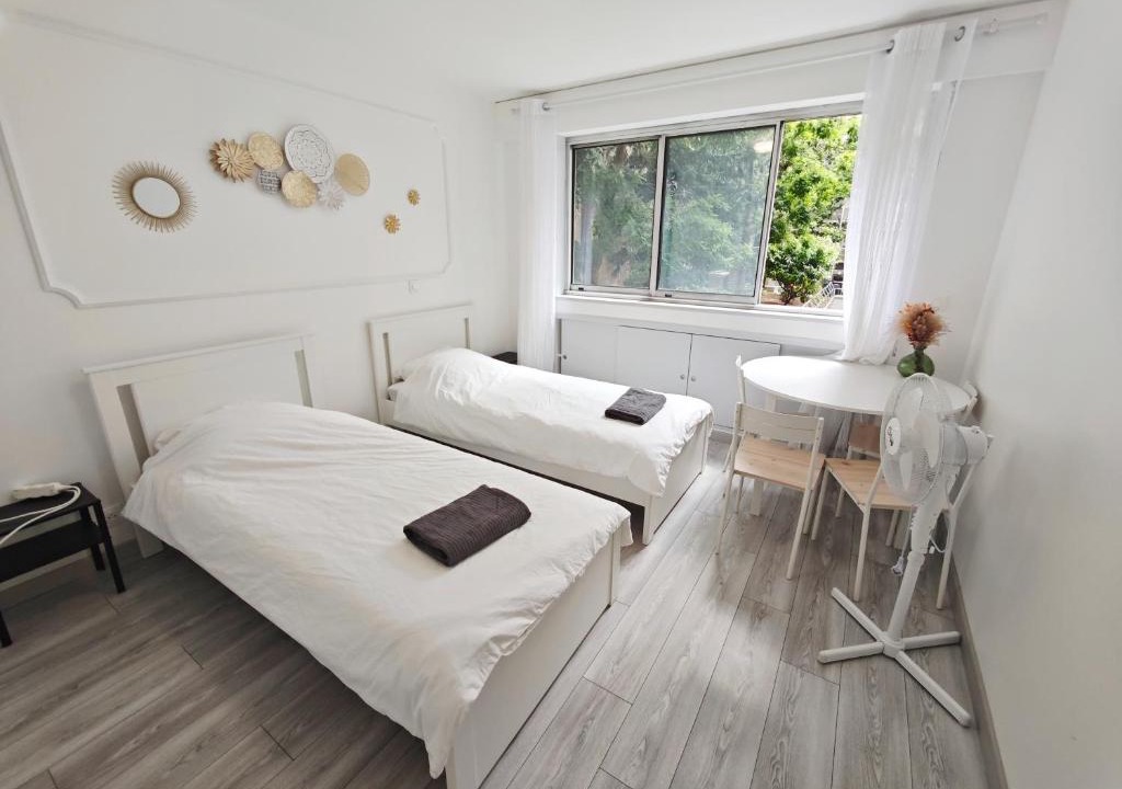 Quartier Saint-Georges Apartment | Opéra de Paris-6 Min Walk-Modern Apt 4 sleepe