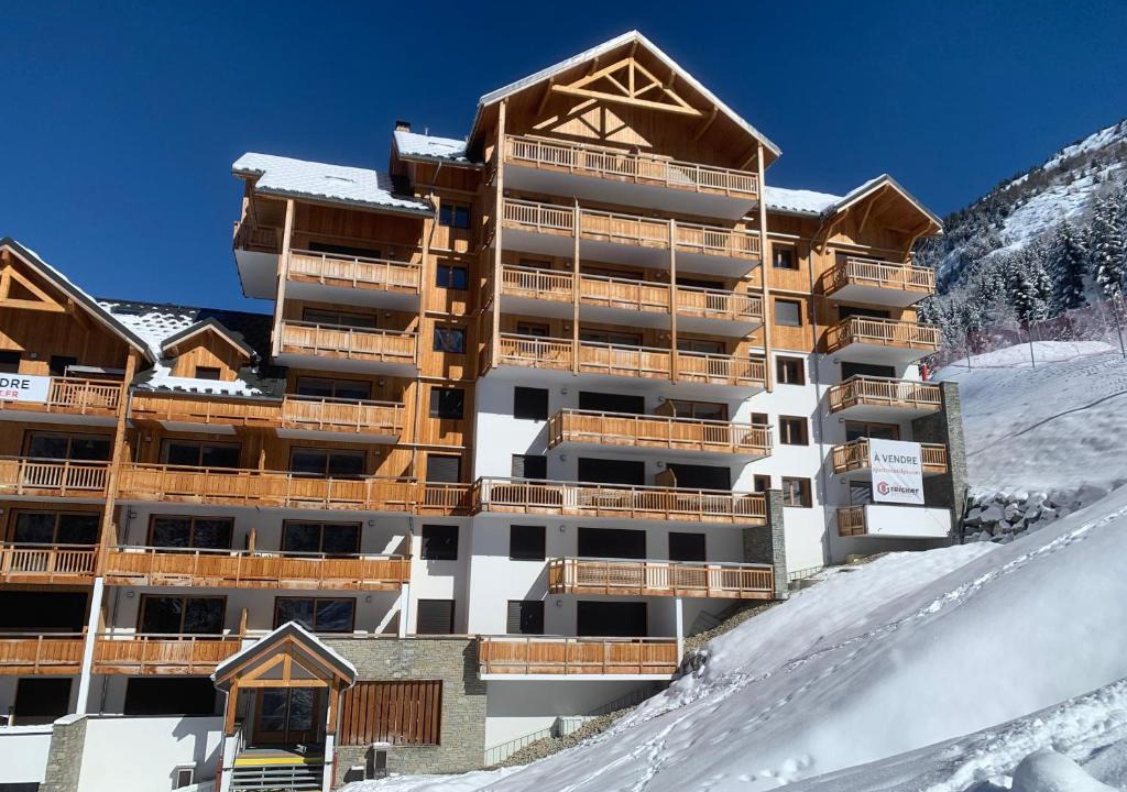 Oz-en-Oisans Apartment | Oz sur son 31 residence l oree des pistes