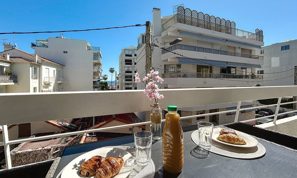 Pointe Croisette Apartment | Palm Beach area - 1 BDR apartment - terrace, sea view Cannes Mouré Rouge