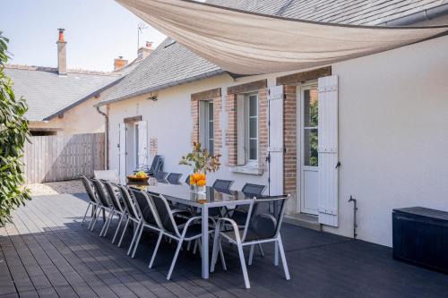 Neuvy House | Parenthèse Sologne-Les Briques 18p