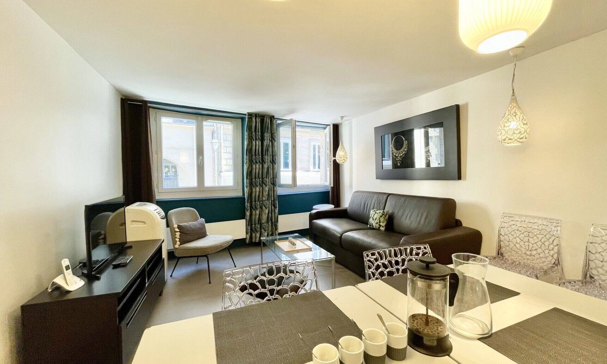 Quartier du Mail Apartment | Parisian Home | 202419 | 2 chambres | Sentier - Bonne Nouvelle