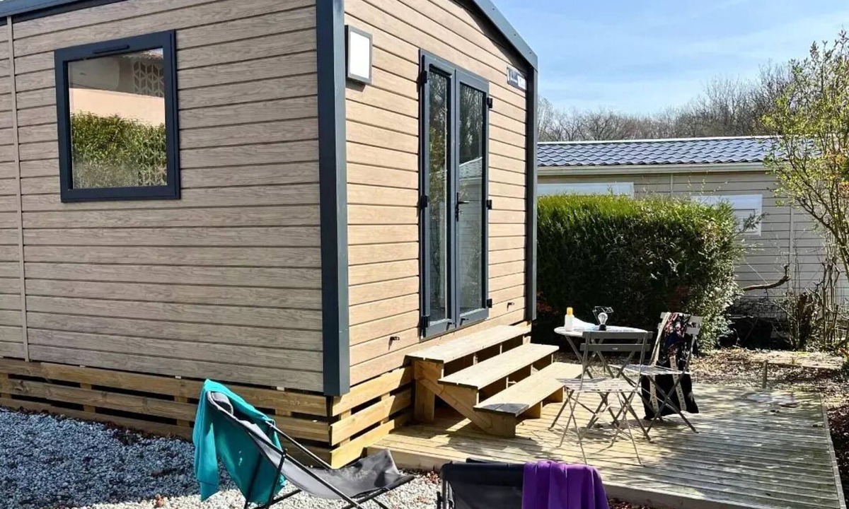 Saignon House | Parpaioun Mobile Home for 2 People, Air-Conditioned + TV