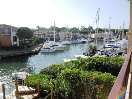 Port Cogolin Apartment | PCOGBLAN - Golfe de Saint-Tropez - T2 avec piscine vue marina