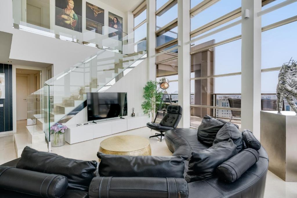 Diagonal Mar i el Front Maritim del Poblenou Apartment | Penthouse Duplex with Epic Views