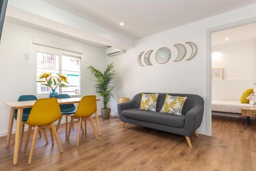 Cornella de Llobregat Apartment | Picasso Suites Cornellá