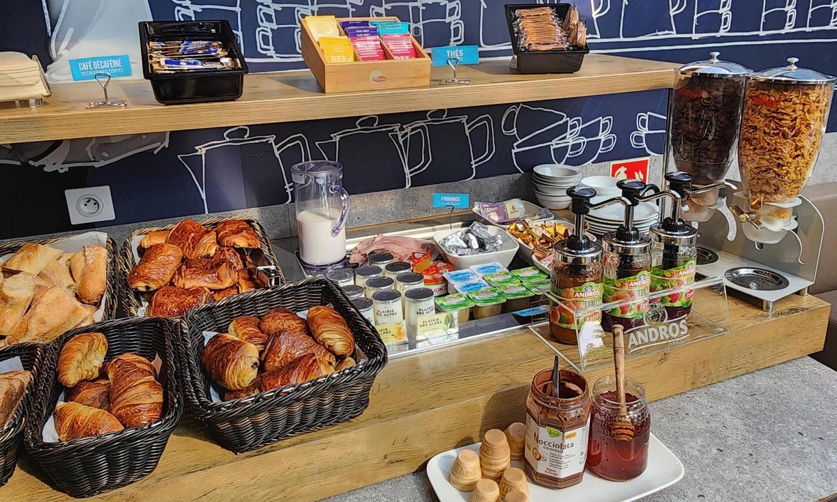 Dardilly Hotel | Premiere Classe Lyon Nord - Dardilly