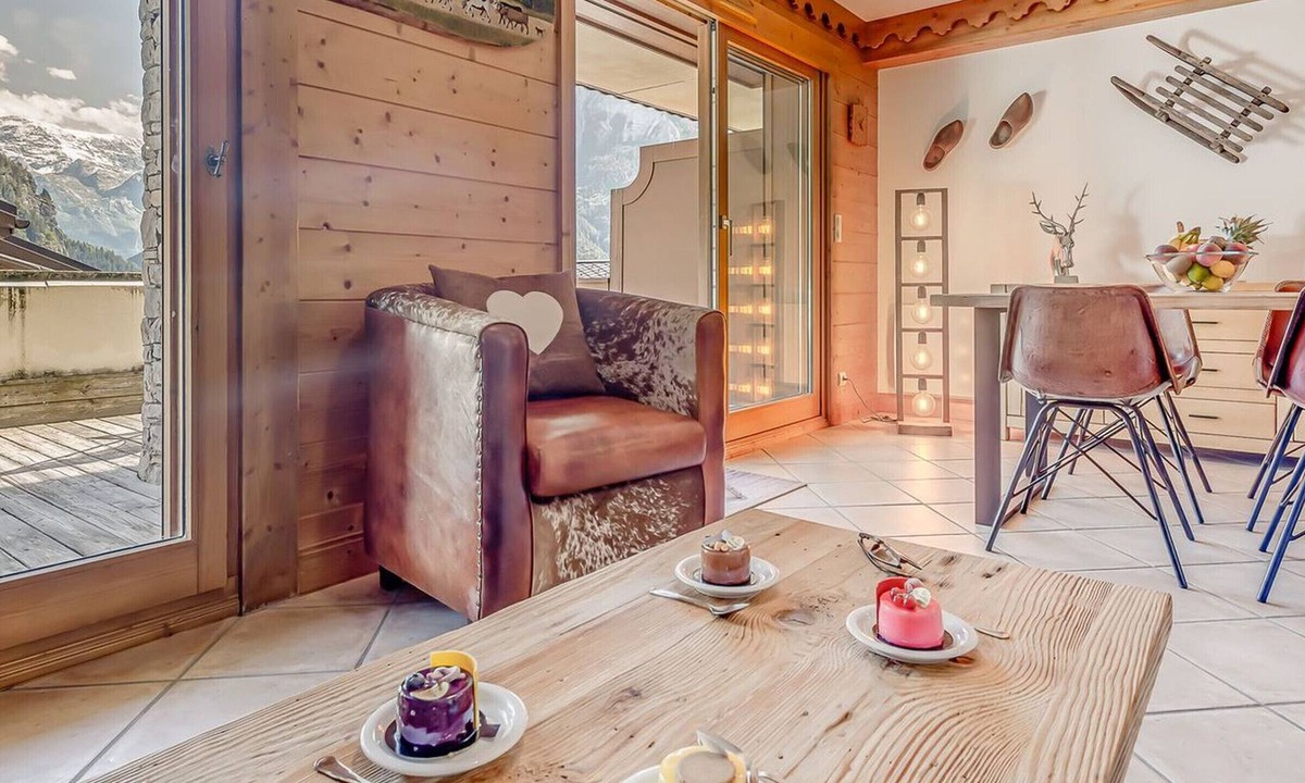 Champagny-en-Vanoise Apartment | Premium 3-room Apartment, WiFi, 6 people in Champagny en Vanoise
